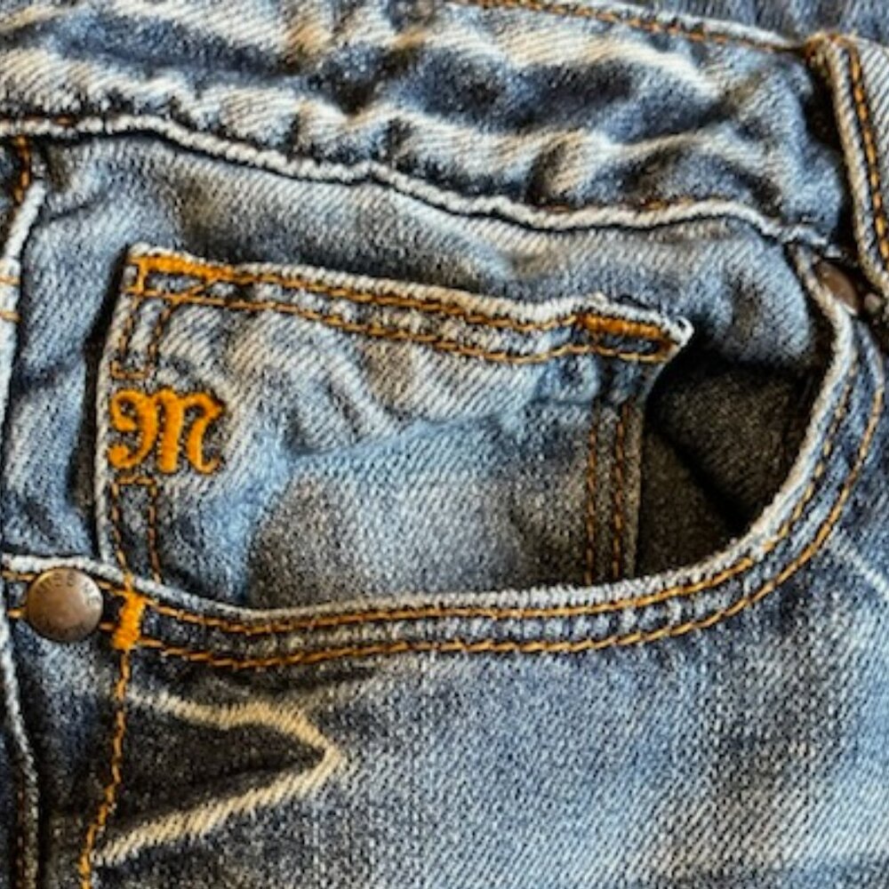 MISS ME‎ Women’s Y2K Medium Wash Casual Distressed Crop Jeans Size 26 Boyfriend - Picture 4 of 11